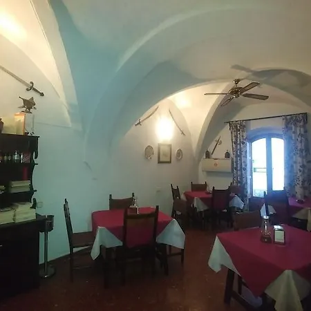 Hostal Rural Marques De Zahara *